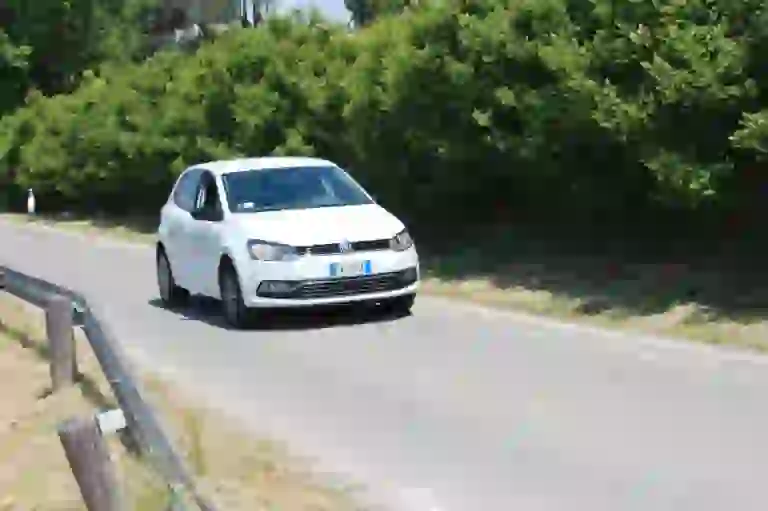 Volkswagen Polo 1.0 Fresh: prova su strada - 54