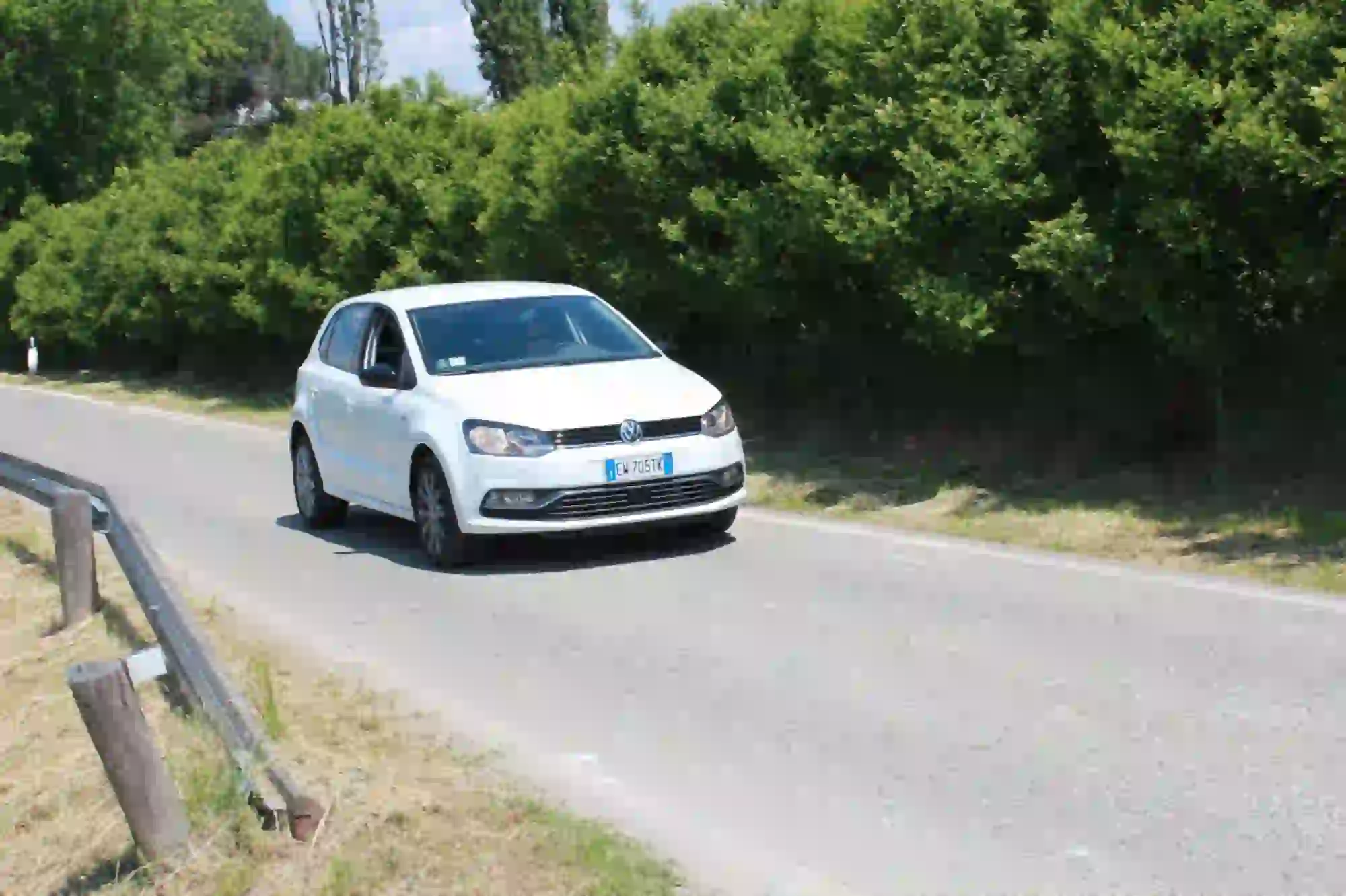 Volkswagen Polo 1.0 Fresh: prova su strada - 56