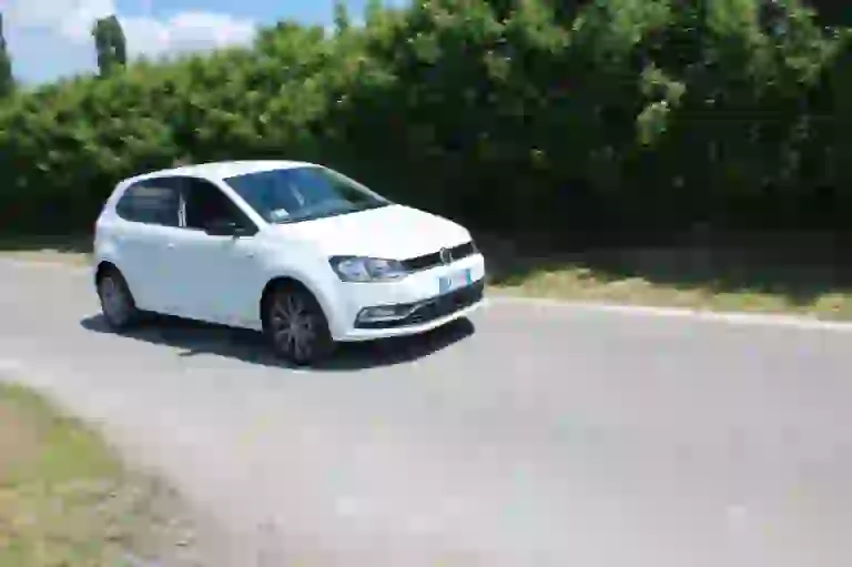 Volkswagen Polo 1.0 Fresh: prova su strada - 58
