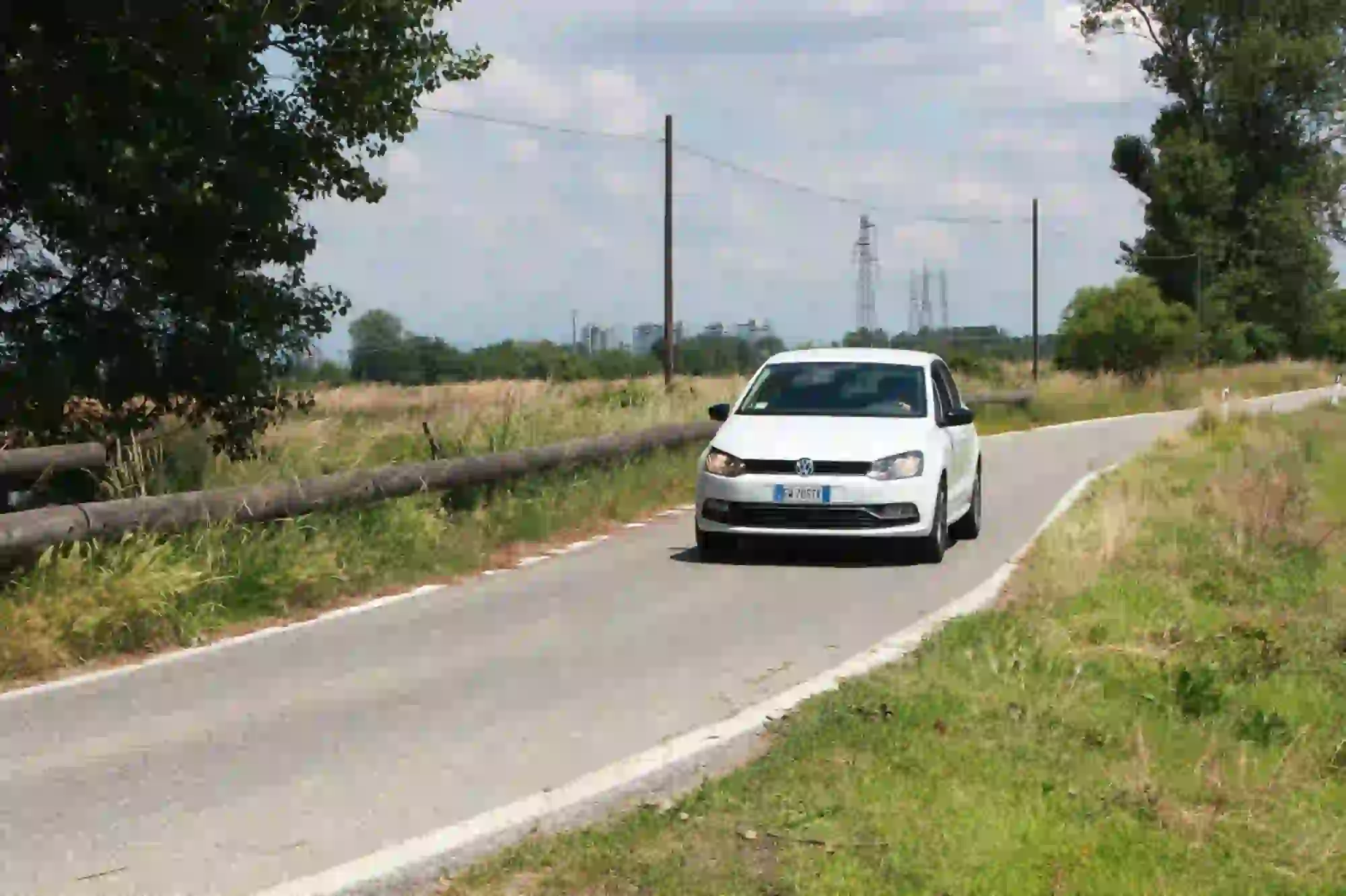 Volkswagen Polo 1.0 Fresh: prova su strada - 60