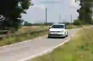 Volkswagen Polo 1.0 Fresh: prova su strada - 60