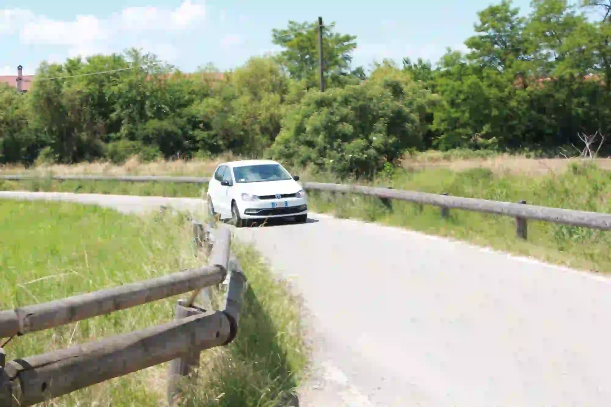 Volkswagen Polo 1.0 Fresh: prova su strada - 64