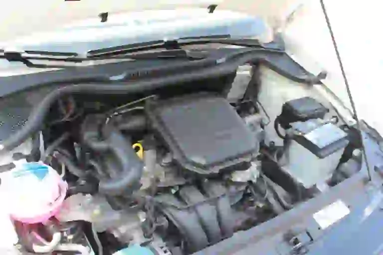 Volkswagen Polo 1.0 Fresh: prova su strada - 70