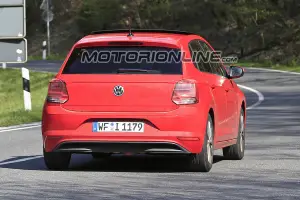 Volkswagen Polo - Foto spia 11-05-2017 - 16