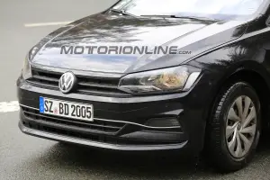 Volkswagen Polo - Foto spia 11-05-2017 - 17