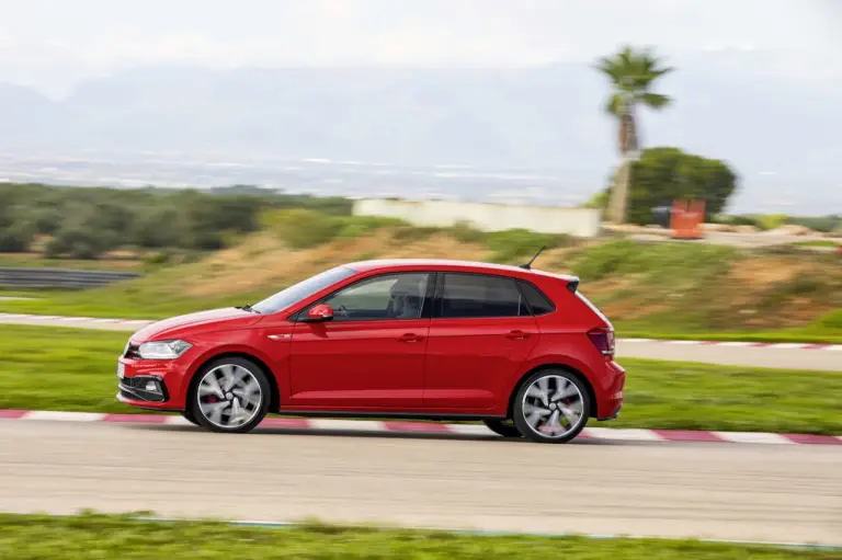 Volkswagen Polo GTI 2018 - Nuova galleria - 17