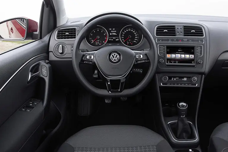 Volkswagen Polo MY 2014 - 5