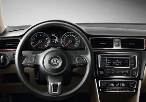 Volkswagen Santana 2013, foto