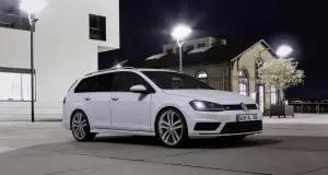 Volkswagen Scirocco e Golf Variant R-Line