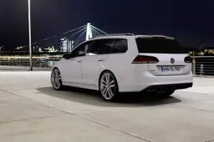 Volkswagen Scirocco e Golf Variant R-Line