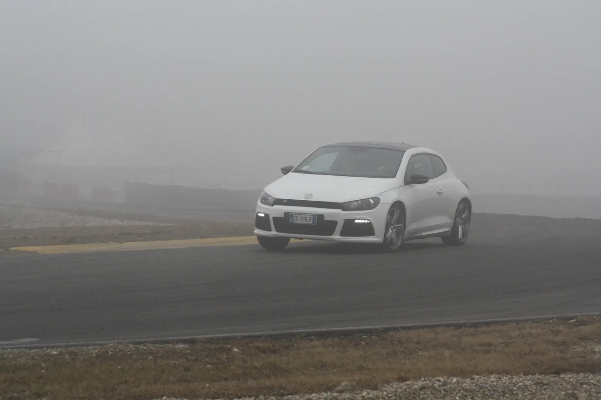 Volkswagen Scirocco R - Test Drive - 35