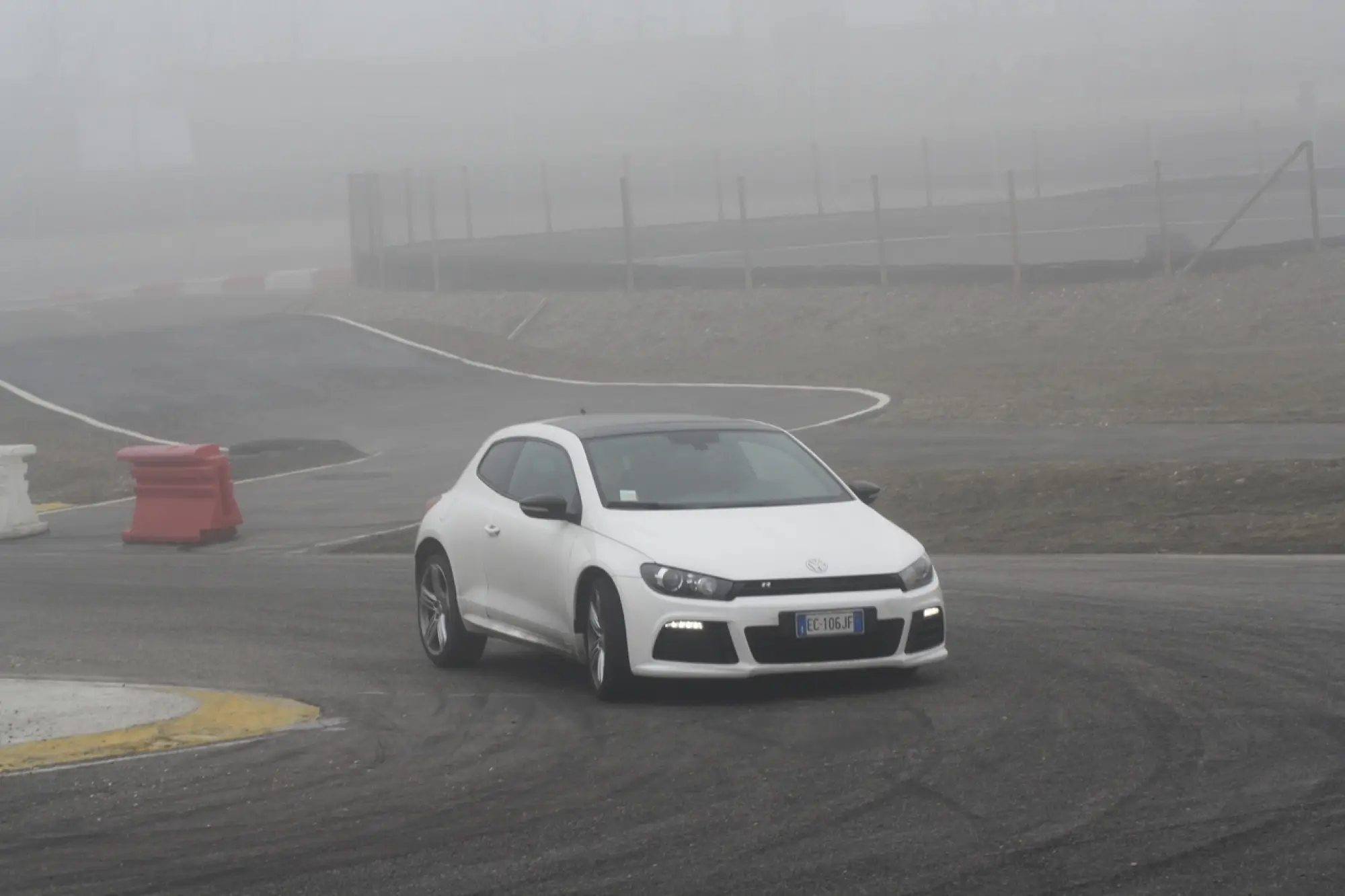 Volkswagen Scirocco R - Test Drive - 50