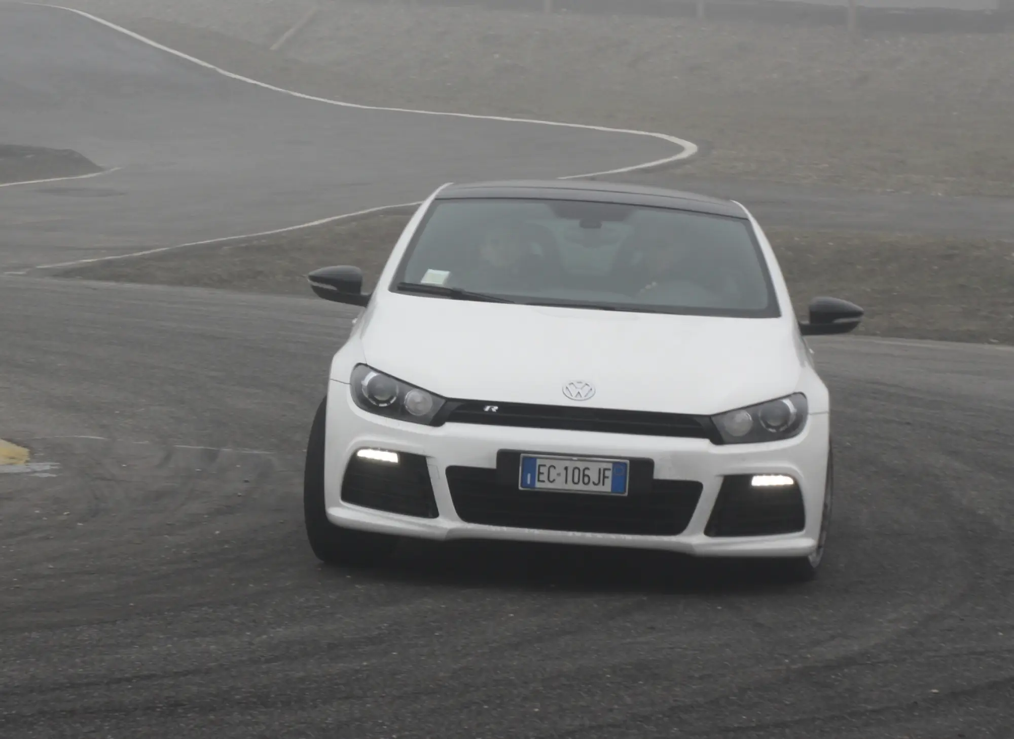 Volkswagen Scirocco R - Test Drive - 52