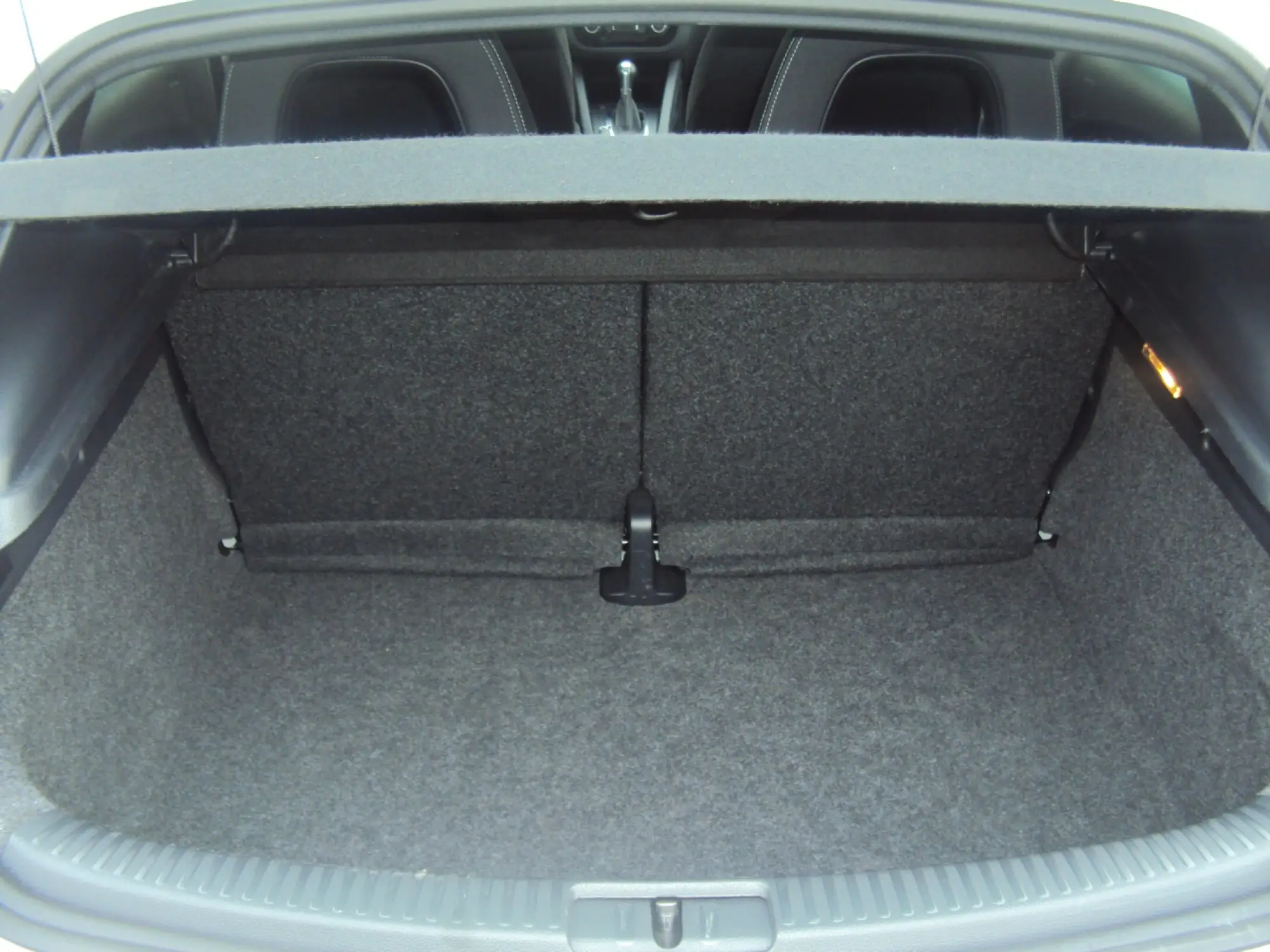 Volkswagen Scirocco R - Test Drive - 45