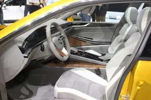 Volkswagen Sport Coupé GTE - Salone di Ginevra 2015 - 6