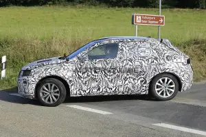 Volkswagen - SUV su base Polo - Foto spia 16-08-2016 - 13