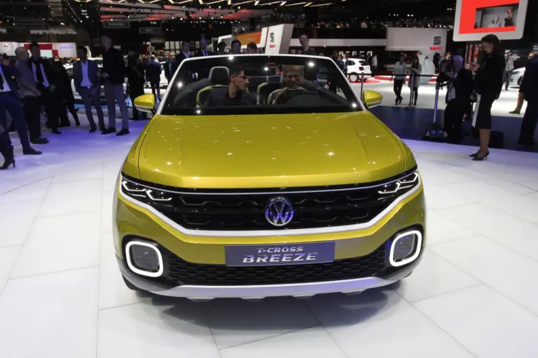 Volkswagen T-Cross Breeze - Salone di Ginevra 2016 - 4