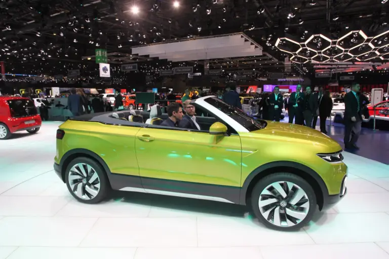 Volkswagen T-Cross Breeze - Salone di Ginevra 2016 - 8