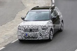 Volkswagen T-Cross - Foto spia 30-5-2018