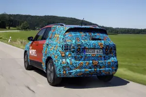 Volkswagen T-Cross prime immagini