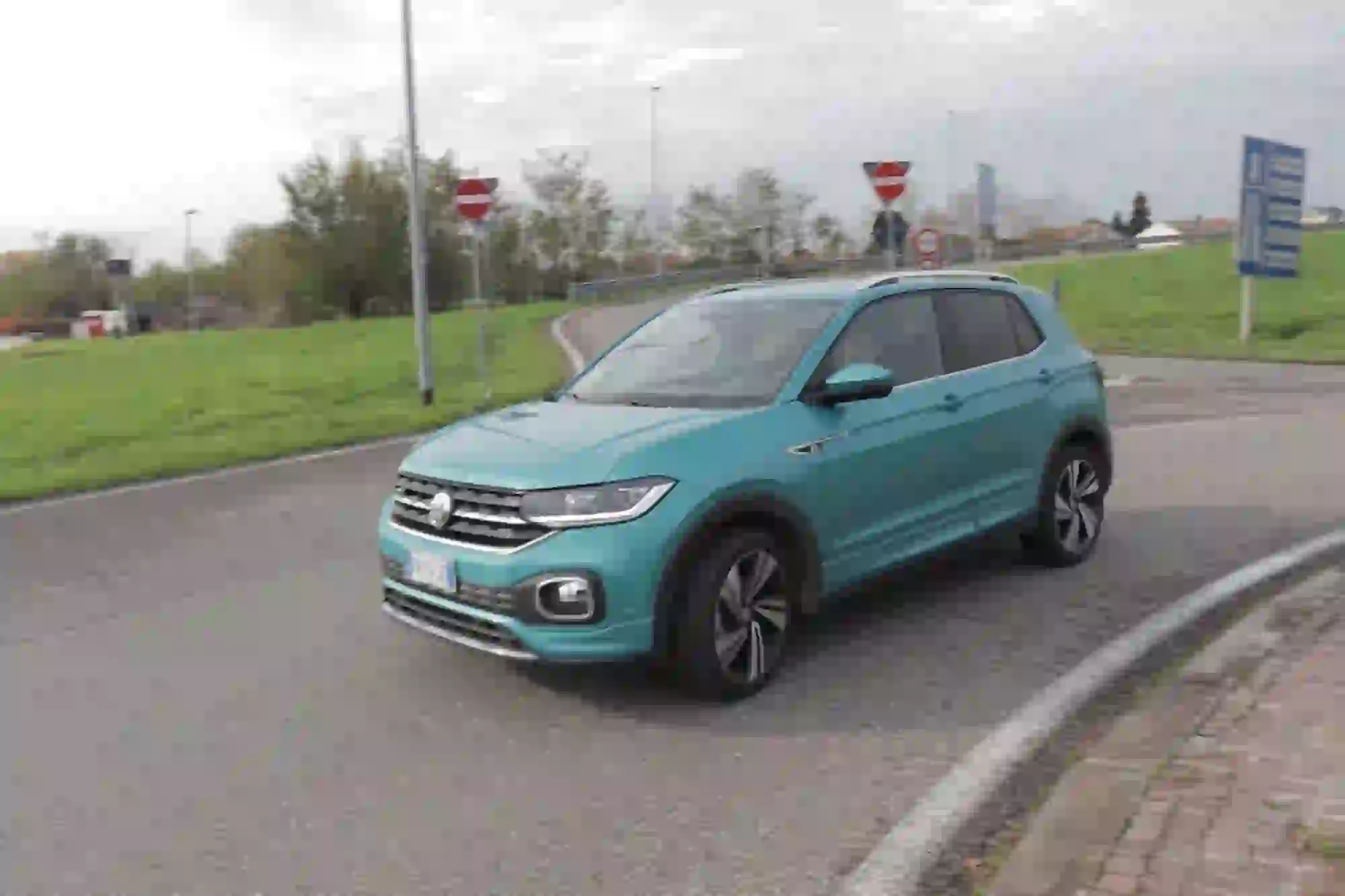 Volkswagen T-Cross - Prova su strada - 1