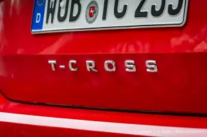 Volkswagen T-Cross - Test Drive in Anteprima - 17
