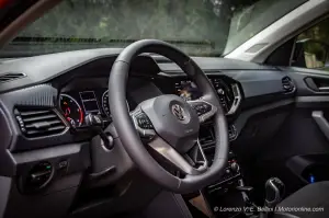 Volkswagen T-Cross - Test Drive in Anteprima - 23