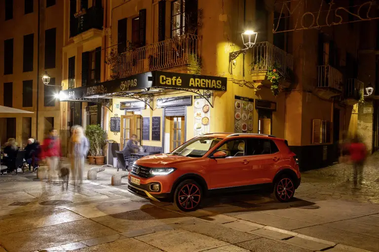 Volkswagen T-Cross  - 14