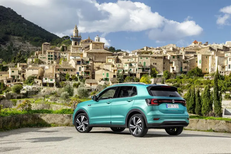 Volkswagen T-Cross  - 32