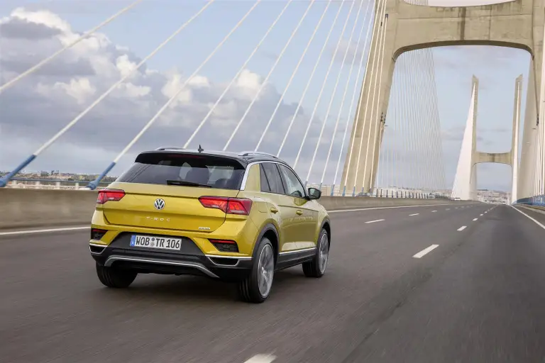 Volkswagen T-Roc 2017 - 21