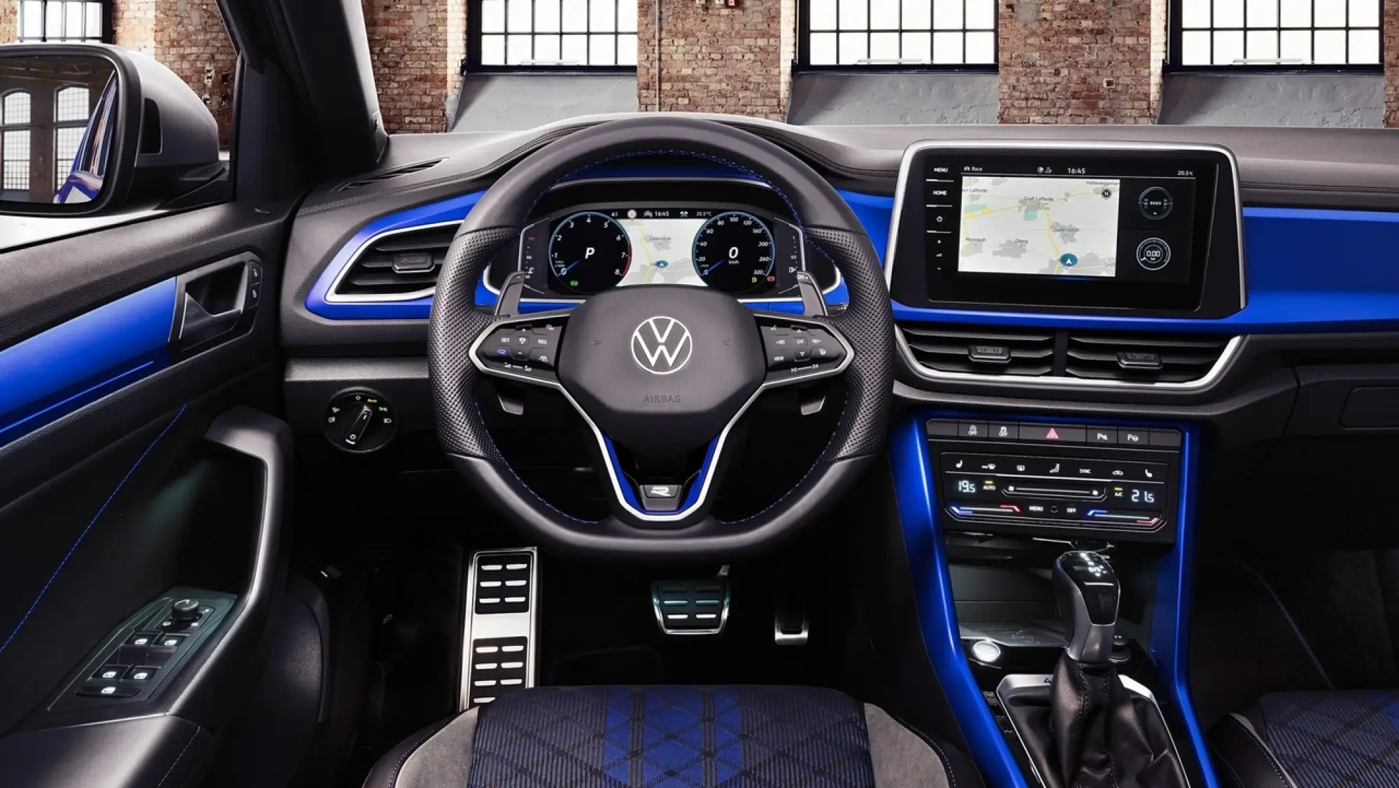 Volkswagen T-Roc 2022 - Foto ufficiali - 5