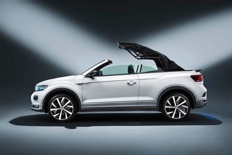 Volkswagen T-Roc cabrio - Foto ufficiali - 16