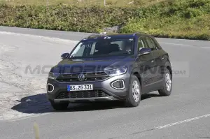 Volkswagen T-Roc e T-Roc R - Foto Spia 10-09-2021
