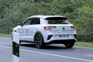 Volkswagen T-Roc e T-Roc R - Foto Spia 10-09-2021