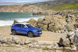 Volkswagen T-Roc - nuova galleria - 32