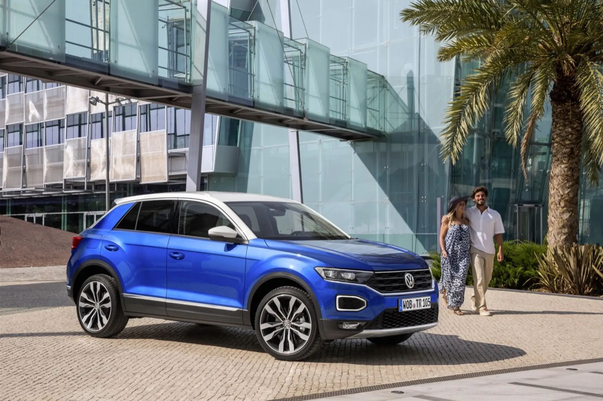 Volkswagen T-Roc - nuova galleria - 39