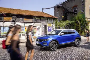 Volkswagen T-Roc - nuova galleria