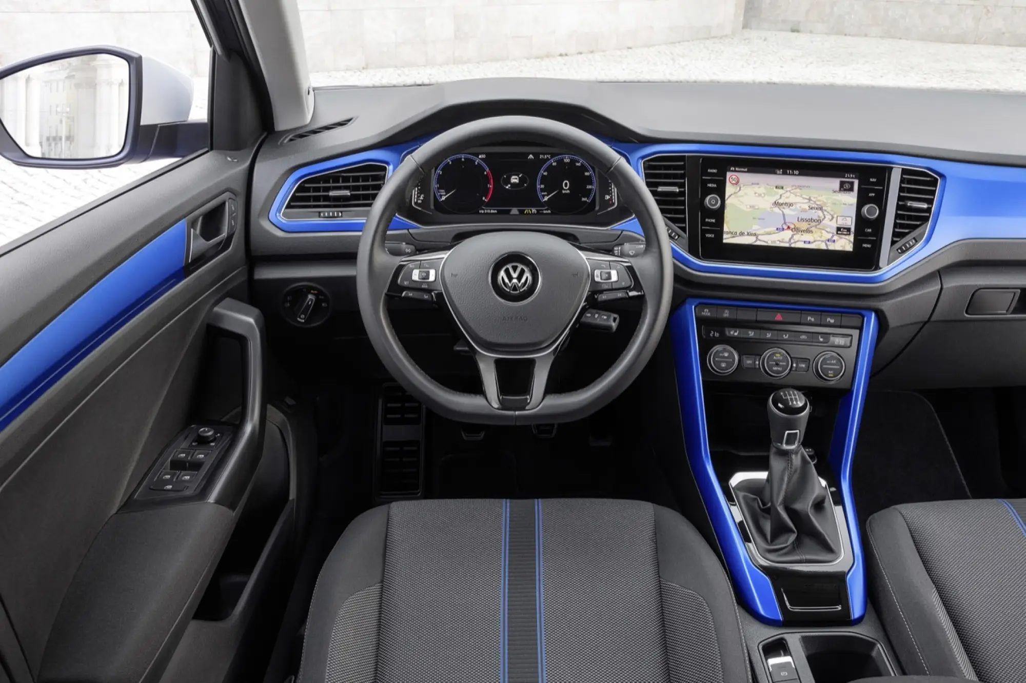 Volkswagen T-Roc - nuova galleria - 46