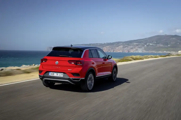 Volkswagen T-Roc - nuova galleria - 54