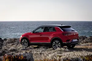 Volkswagen T-Roc - nuova galleria