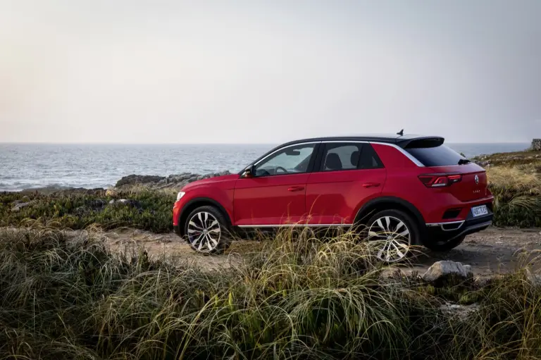 Volkswagen T-Roc - nuova galleria - 64