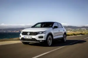 Volkswagen T-Roc - nuova galleria