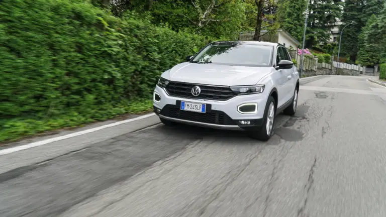 Volkswagen T-Roc Prova su strada 2018 - 3
