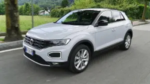 Volkswagen T-Roc Prova su strada 2018 - 8