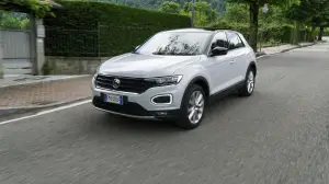 Volkswagen T-Roc Prova su strada 2018 - 12