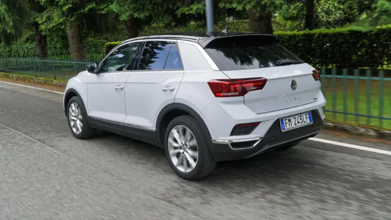 Volkswagen T-Roc Prova su strada 2018 - 23