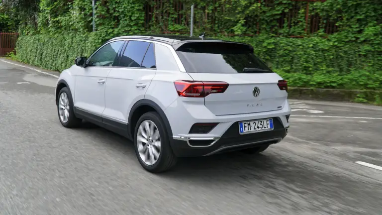 Volkswagen T-Roc Prova su strada 2018 - 29