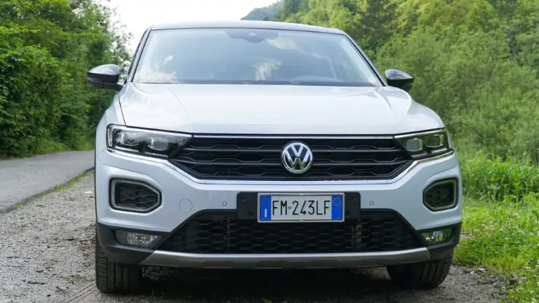 Volkswagen T-Roc Prova su strada 2018 - 41