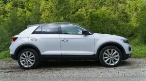 Volkswagen T-Roc Prova su strada 2018 - 45