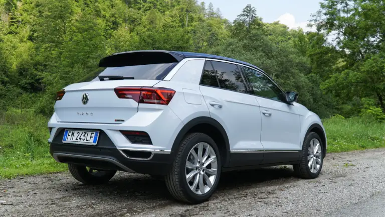 Volkswagen T-Roc Prova su strada 2018 - 46